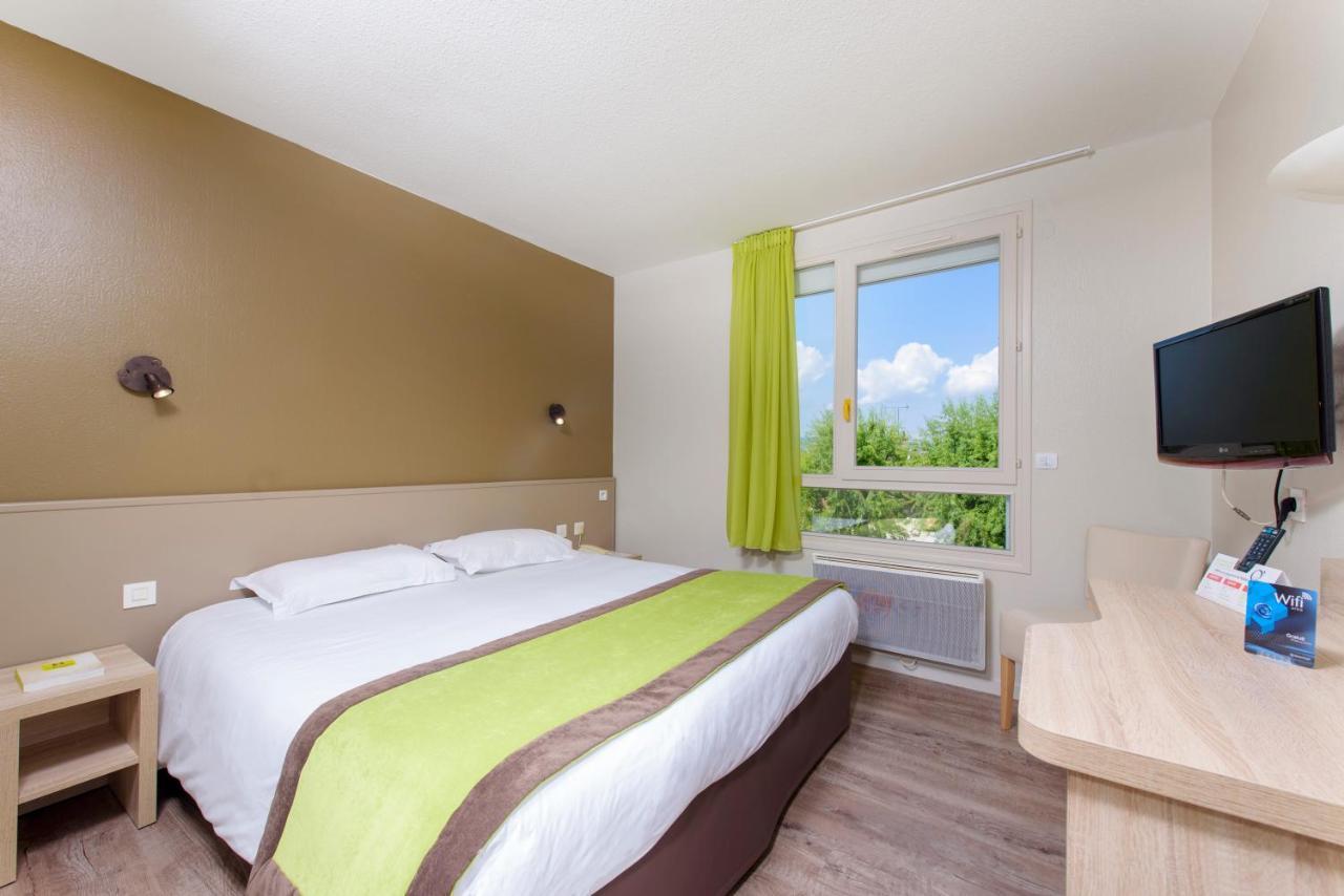 Hotel Le Chatard Sarcey Экстерьер фото