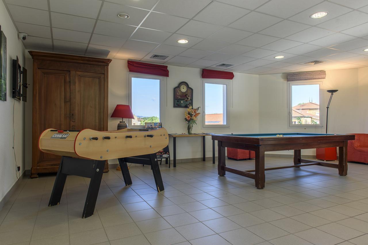 Hotel Le Chatard Sarcey Экстерьер фото