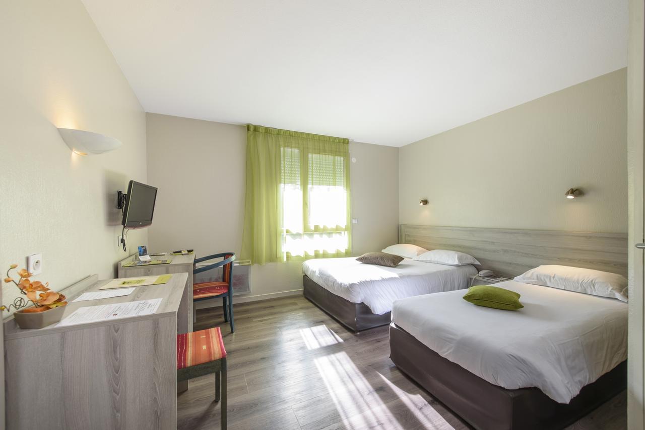 Hotel Le Chatard Sarcey Экстерьер фото