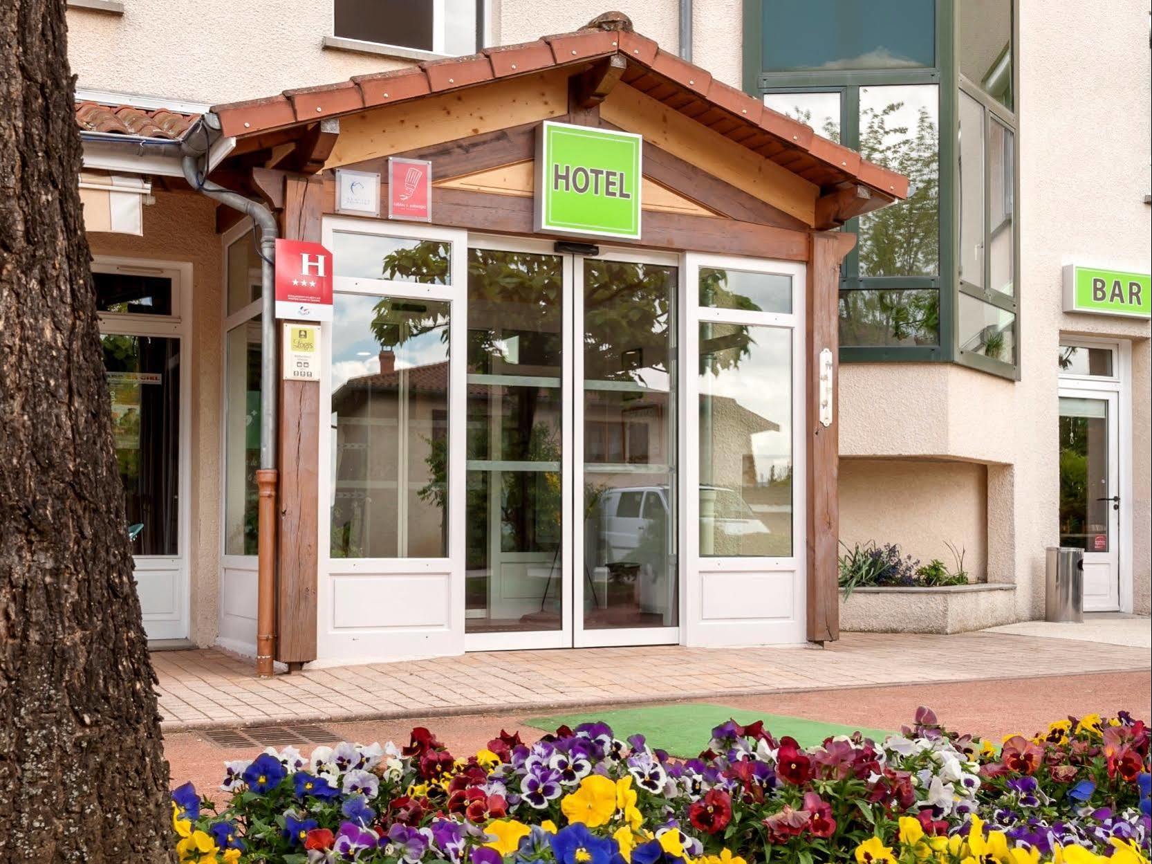Hotel Le Chatard Sarcey Экстерьер фото